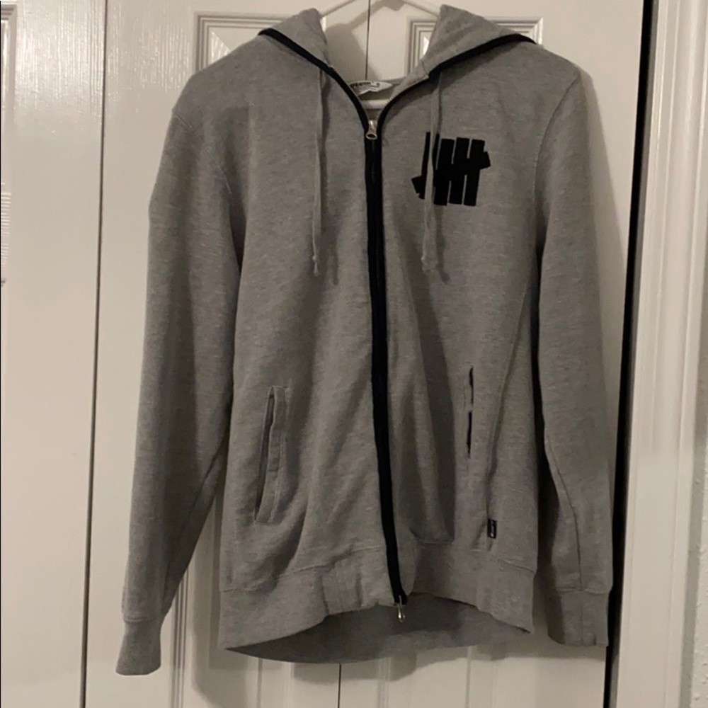 Undefeated zipper hoodie